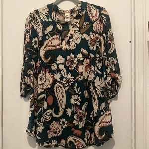 See In Love classic Gabby top size Large